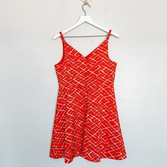 CeCe by Cynthia Steffe Fiery Red and White Fit and Flare Dress size 8 Petite - Picture 3 of 5